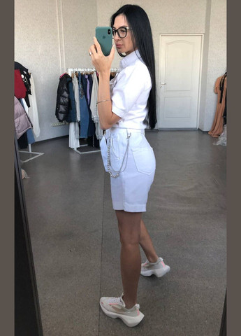 Женский белый джинсовый комбинезон на лето XS размер Raw спортшик однотонный белый деловой, повседневный джинс