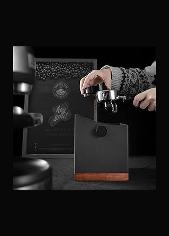 НОК бокс MHW-3Bomber Square 2.5 L (R-GB5426-VS) No Brand (303974985)