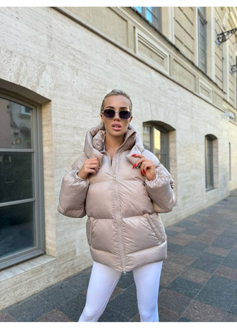 Бежевый зимний Пуховик No Brand