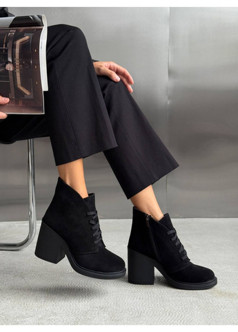 Чорні жіночі зимові ботильйони з натуральної замші, чорні, на підборах 9,5 см, із блискавкою та шнурівкою No Brand