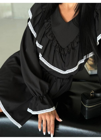 Жіночий костюм з мереживом Avanti (350313777)