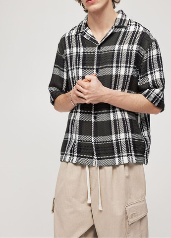Оливковковая (хаки) кэжуал рубашка H&M