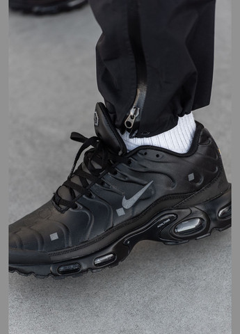 Чорні Осінні кросівки чоловічі Nike Air Max TN Plus