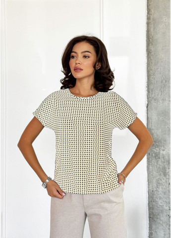 Молочная базовая блуза из креп-шифона с узором INNOE Блузка