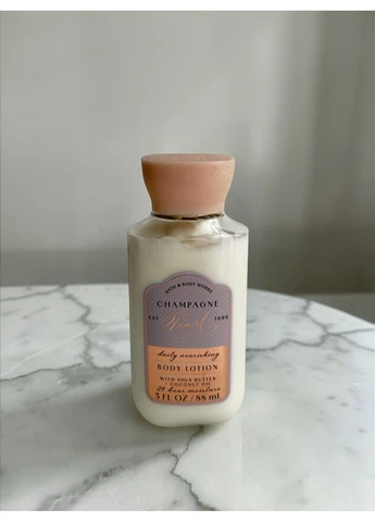 Подарочный набор с косметичкой Champagne Toast Set Bath & Body Works (384662202)