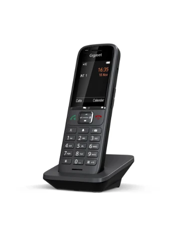 Трубка IP-DECT S700H PRO 1xMicro-USB, 1x3.5 мм роз'єм для гарнітури, DECT, BT, 2.4" кольоровий дисплей, IP40 Gigaset (393474159)