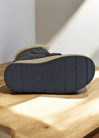 Зимові черевики хайтопи утеплені на овчині для дівчинки підлітка на липучках ТОМ М 11346В чорні Tom.M (303403566)