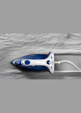 Праска Easygliss Plus, 2500Вт, 270мл, паровий удар -220гр, постійна пара - 45гр, керам. підошва, синій Tefal (315602321)