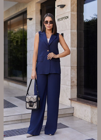 Жіночий брючний костюм із жилетом Fashion Girl (302860082)