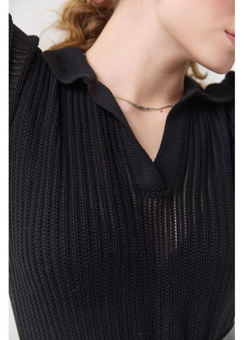 Черная женская футболка-поло ажур 2717 белый Triko Bakh