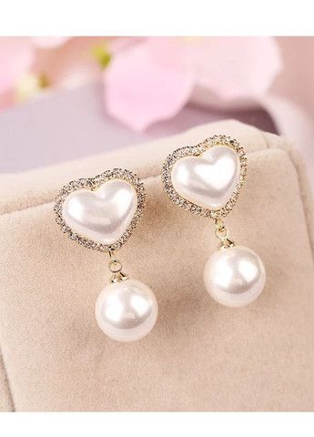 Серьги и жемчужины висячие в форме сердца с жемчужинами. No Brand (361851303)