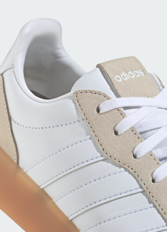 Кроссовки Barreda Decode adidas белые всесезоны (372814368)