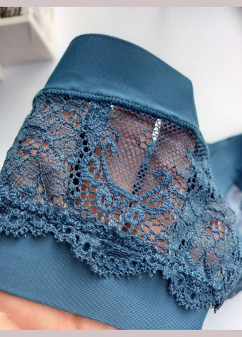 Женские бесшовные трусики kiss szmaragd с кружевом джулимекс кисс размер S. 44d Julimex (324833294)