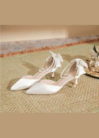 No Brand Весільні атласні жіночі туфлі з бантами та перлами 5 см - Білий колір білий з текстиль, — літо (322414598)