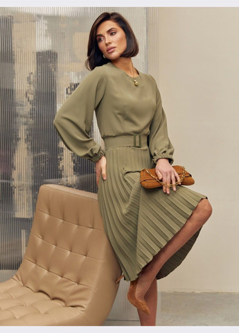 Оливковое (хаки) платье цвета хаки с плиссированной юбкой Dressa