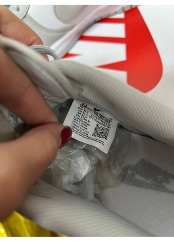 Світло-сірі всесезонні кросівки nike dunk grey camo No Brand