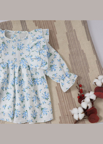 Белое детское платье белое с голубыми цветочками с длинными рукавами "флора" из муслина для девочки No Brand (332807029)
