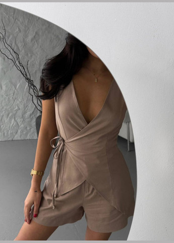 Костюм жіночий з жилеткою та шортами Adelante (331605313)