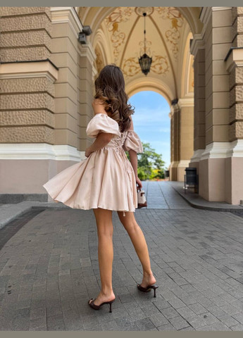 Бежевое кэжуал платье N.Family однотонное