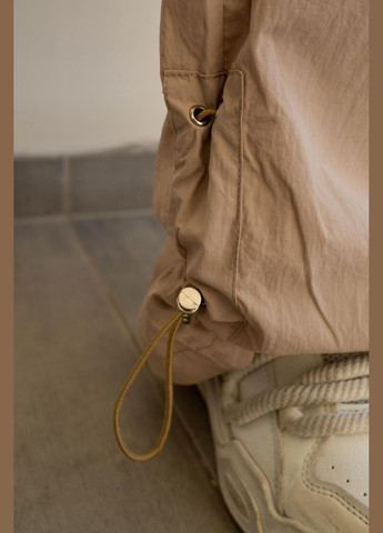 Бежевые коктейльный, спортивные, пляжный, повседневный, кэжуал демисезонные клеш, карго, палаццо брюки IRmAS