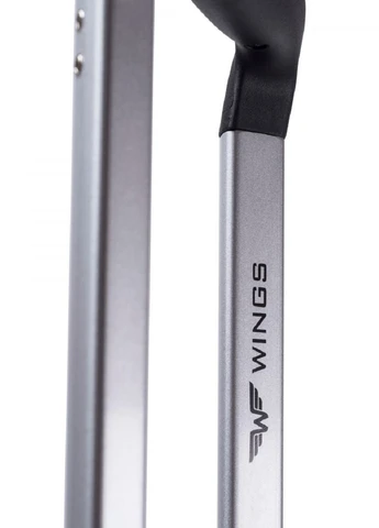 Чемодан пластиковый малый 55 см Wings 5398 (378815748)