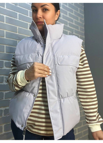 Жилет жіночий JOY ONE 86165 накладені кишені комір стійка затяжка знизу No Brand (304291715)