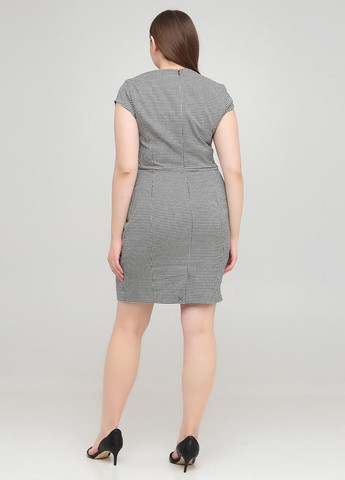 Чорно-білий кежуал сукня H&M з абстрактним візерунком