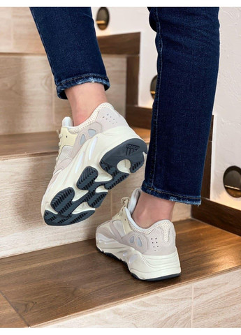 КРОСІВКИ ЖІНОЧІ ADIDAS YEEZY BOOST 700 V1 ANALOG АДІДАС ІЗІ БУСТ No Brand бежеві демісезони (367168082)