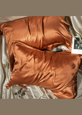 Атласное Зеленый бутылочный Полуторное постельное белье 145*210см и Дополнительные Бронзовые наволочки 2 шт Moka textile (308249914)