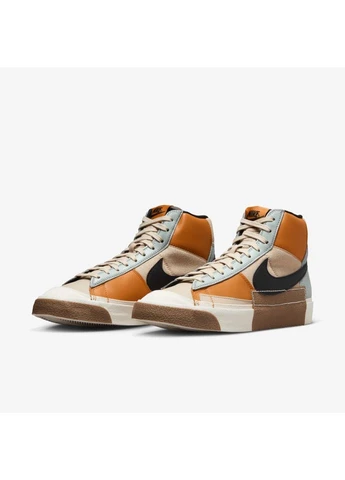 Коричневі кросівки демісезон Nike