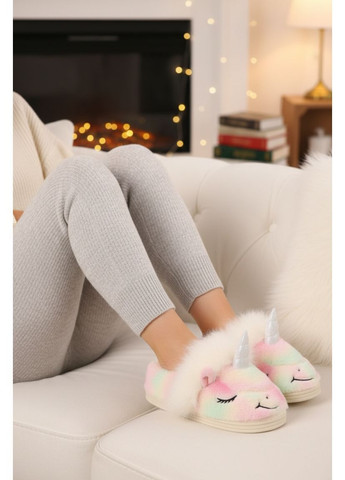 Белые тапочки комнатные женские белые No Brand с аппликацией, без декора