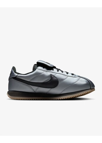 Серебряные демисезонные кроссовки cortez se metallic hq3490-099 Nike