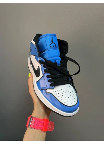 Синій літні кросівки nike air jordan 1 retro high signal blue найк аір джордан сині No Brand