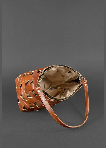 Шкіряна плетена жіноча сумка Пазл M світло-коричнева Krast (A-026654) BlankNote кросс-боди (327874079)