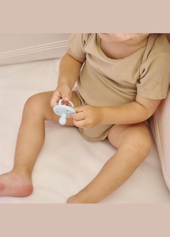 Пустушка ортодонтична силіконова 100% Binkee, 0+ міс, Velvet Rose () MinikOiOi 101150055 (335031068)