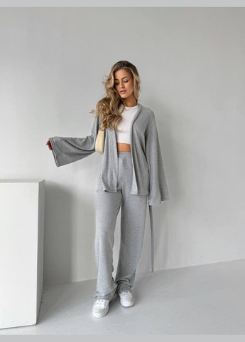 Легкий та дуже приємний до тіла костюм Україна (331766918)