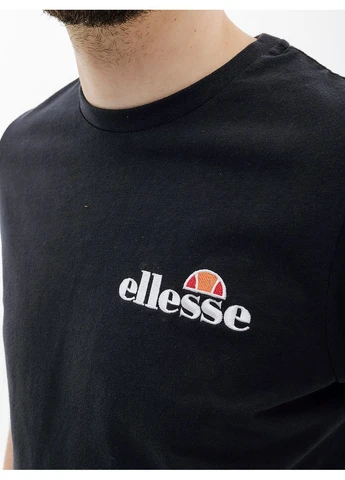 Чорна футболка voodoo tee Ellesse