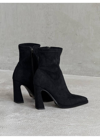 Чорні демісезонна жіночі замшеві демісезонні ботильйони ботінки черевики полусапожки на зручному підборі No Brand