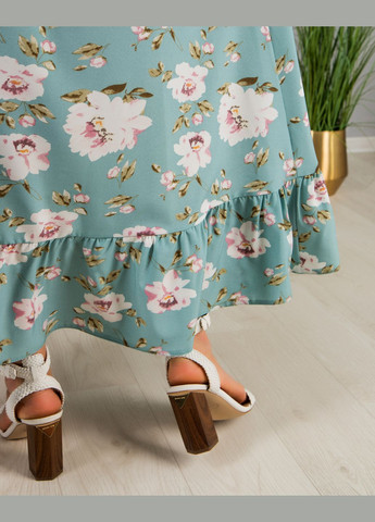 Мятное летнее длинное платье 770со молочное. No Brand с цветочным принтом