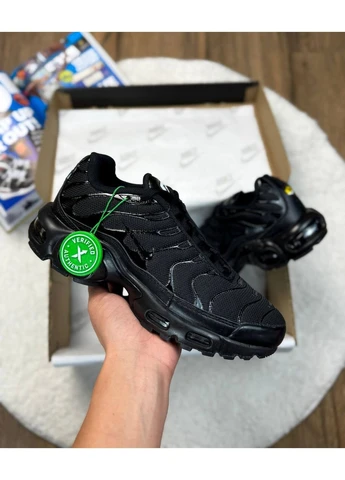 КРОССОВКИ ЖЕНСКИЕ NIKE AIR MAX PLUS TN BLACK НАЙК АИР МАКС ТН ПЛЮС ЧЕРНЫЕ No Brand чёрные демисезоны (390650489)