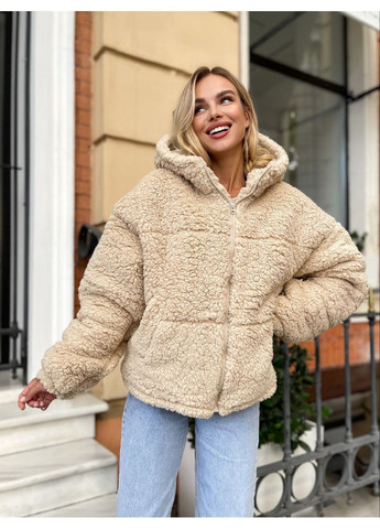 Бежева хутряна жіноча куртка Osoblyva