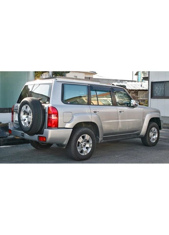 Комплект обвесов Safari для Nissan Patrol Y61 1997-2011 гг No Brand (390303260)