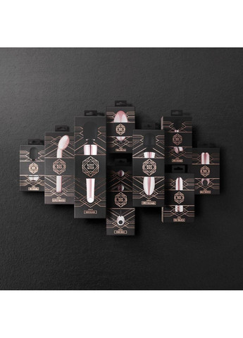 Мини-вибромассажер Gold — Nouveau Mini Curve Massager Rosy (303909482)