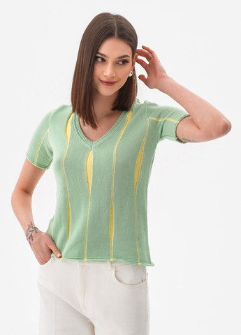 Фісташковий тонкий жіночий джемпер з вертикальним кольоровим візерунком. SVTR