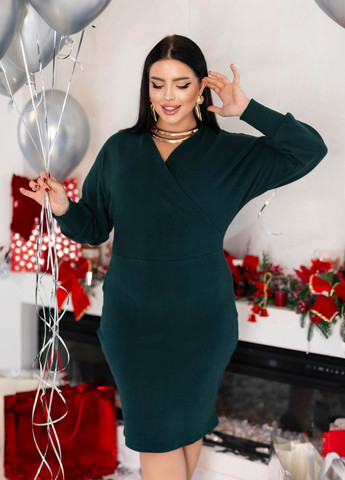 Темно-зеленое деловое, праздничный, вечернее ангоровое платье силуэтная, на запах No Brand однотонное