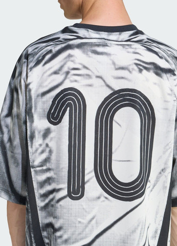 Белый демисезонный спортивный лонгслив adidas с логотипом