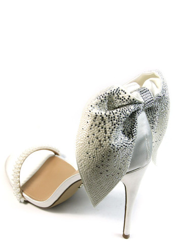 Белые женские босоножки bellarosa-p Steve Madden с ремешком