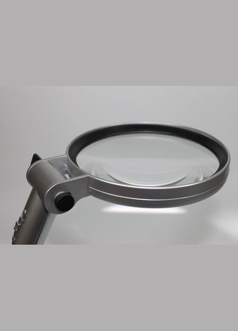 Лупа настільна срібляста з підсвічуванням 120мм FROM FACTORY LUN (335395923)