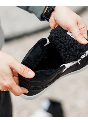 Черно-белые зимние зимние кроссовки jordan black white Stilli