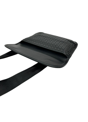 Чоловіча сумка з натуральної шкіри 8226-3 чорна 24 x 16 х 2 No Brand (371682609)